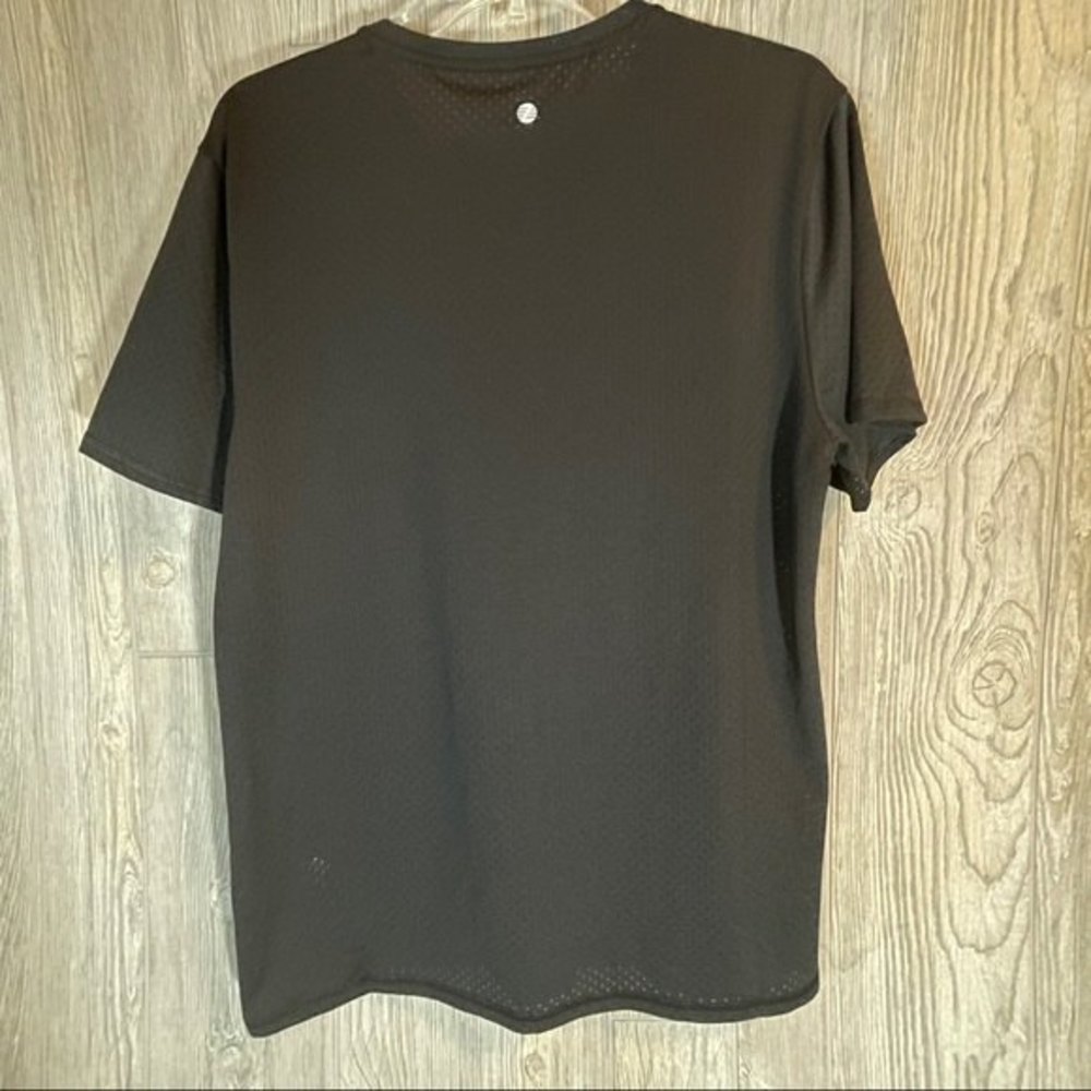 Z by Zella Black SS Performance Tshirt Size M NWT - Picture 2 of 8